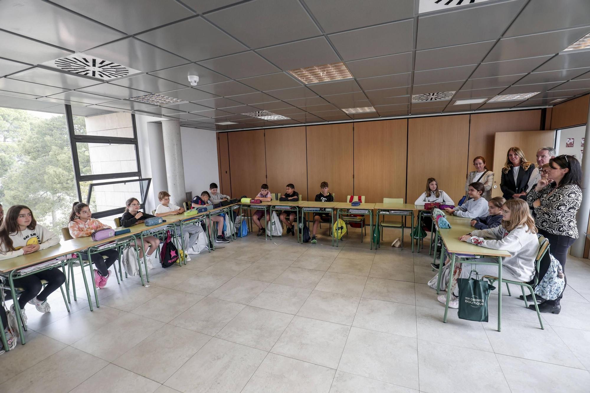 El alumnado de Es Putxet empieza las clases en Es Centre de Selva