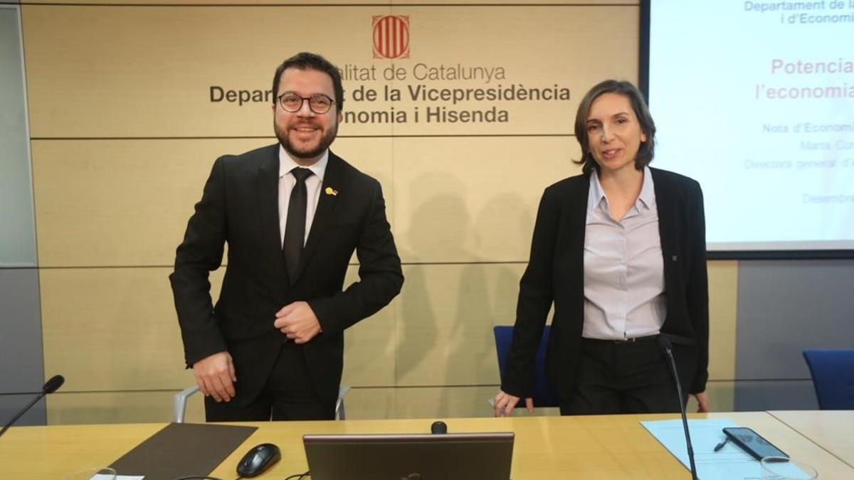 Pere Aragonés y Marta Curto presentan el informe sobre potencialidades de la economia catalana