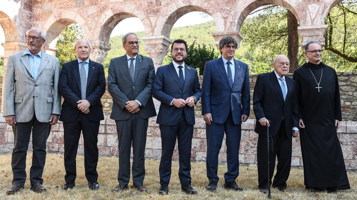 José Montilla, Quim Torra, Pere Aragonès, Calres Puigdemont i Jordi Pujol