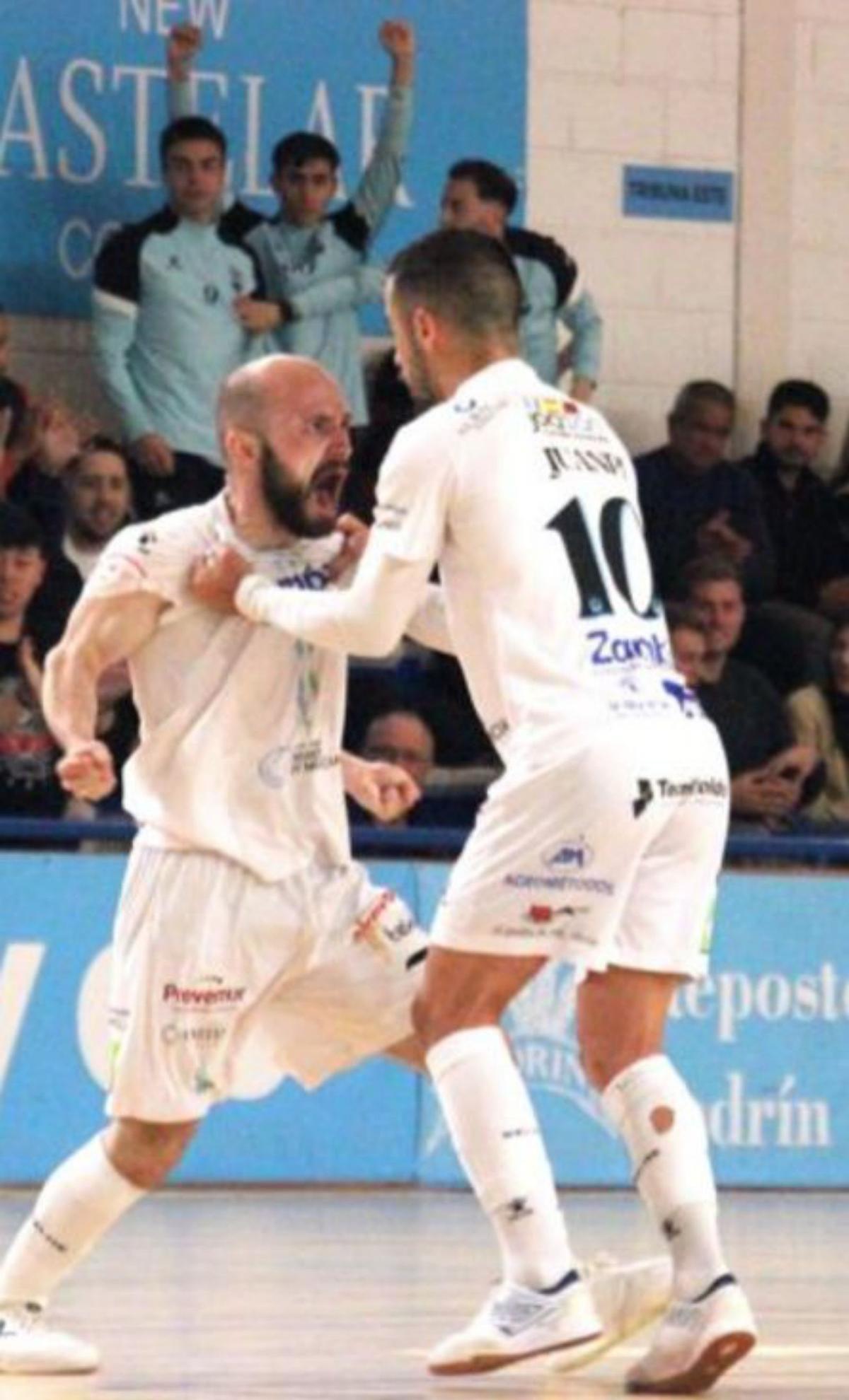Celebración de un gol del Zambú. | L.O.