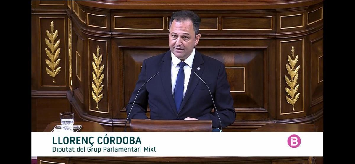 Llorenç Córdoba durante su intervención en la sesión plenaria del Congreso de los Diputados