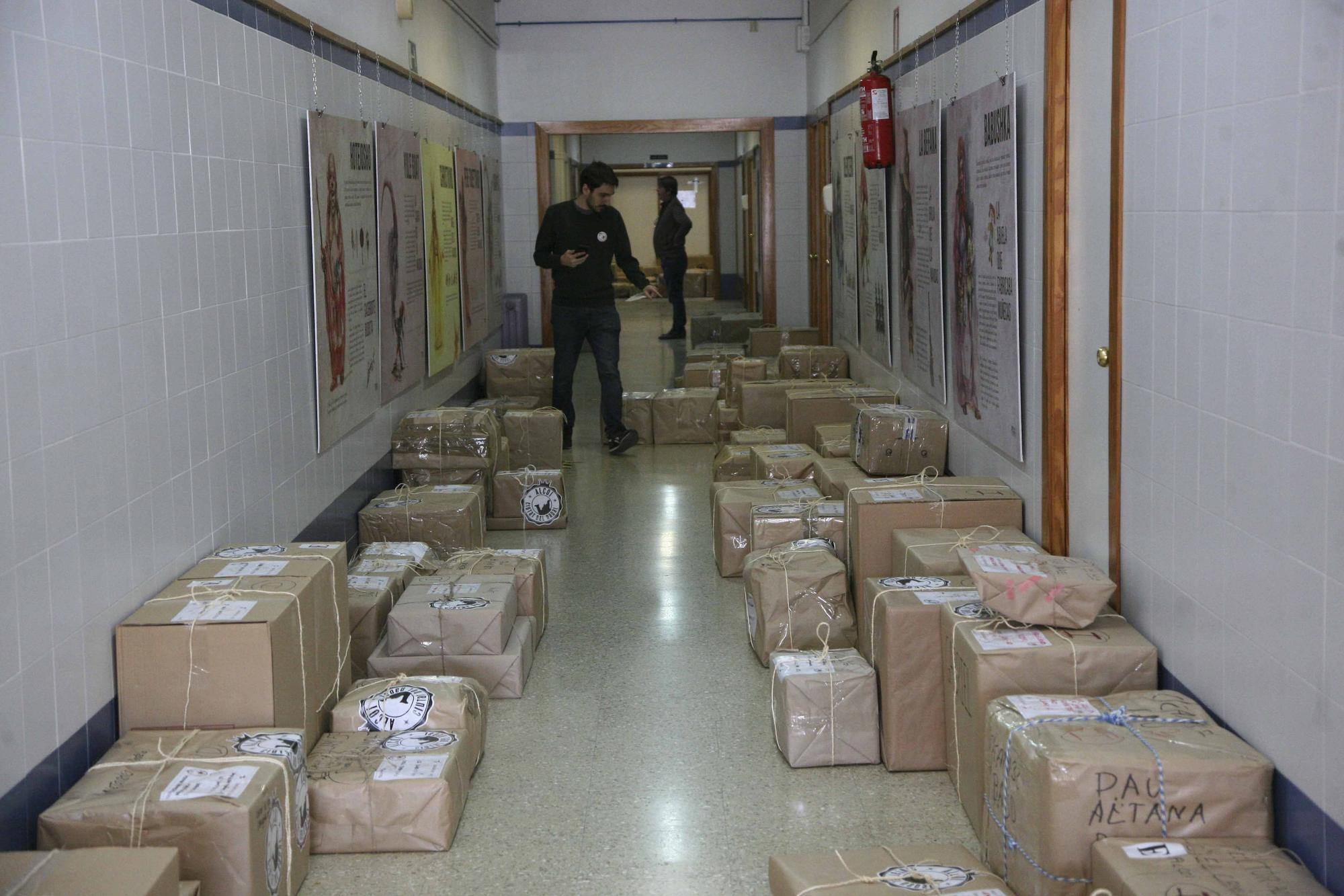 Regalos para entregar los Reyes Magos de Alcoy