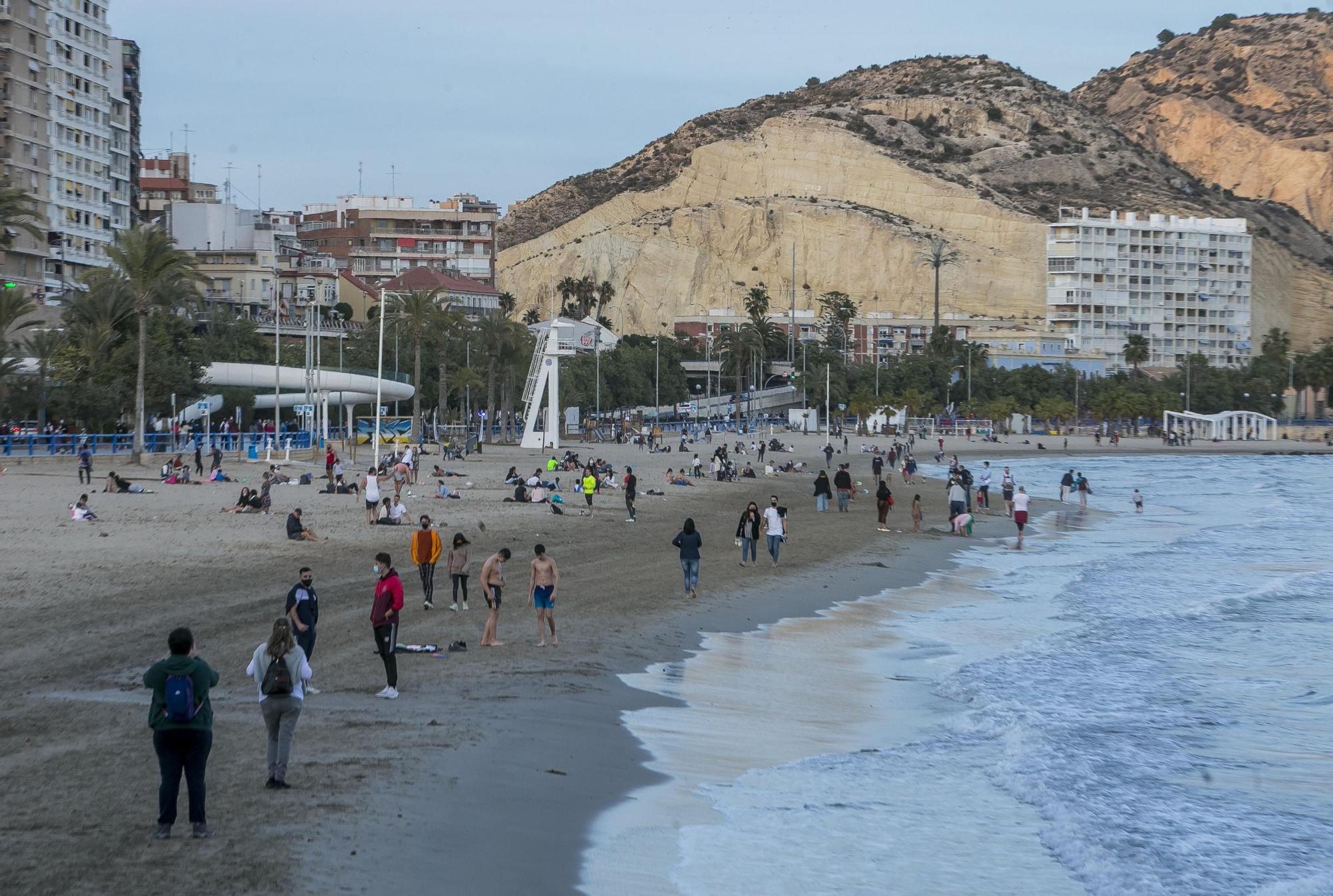 Alicante y Elche superan los 29 grados y baten su récord de calor en enero