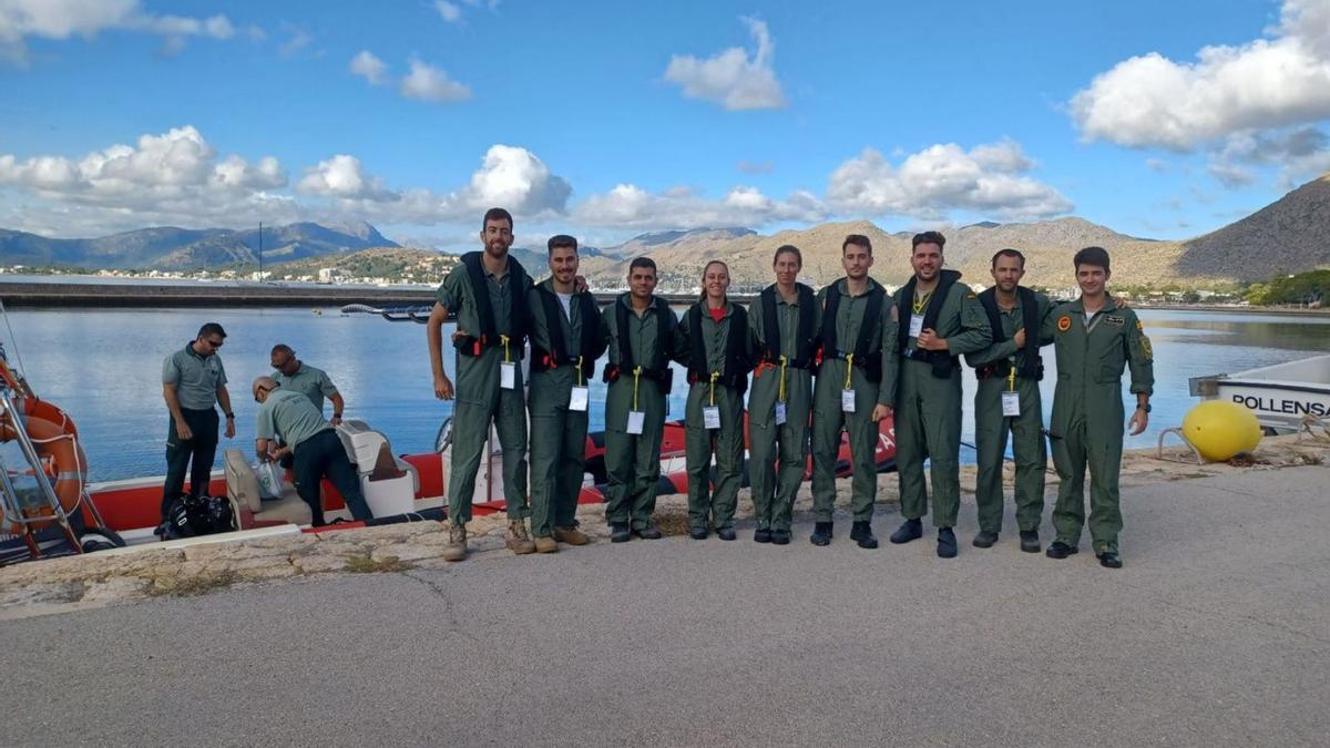 Los voluntarios que realizaron el papel de heridos del accidente. | J.F.M.