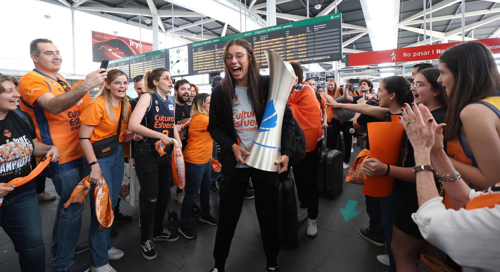 Así fue la llegada del Valencia Basket