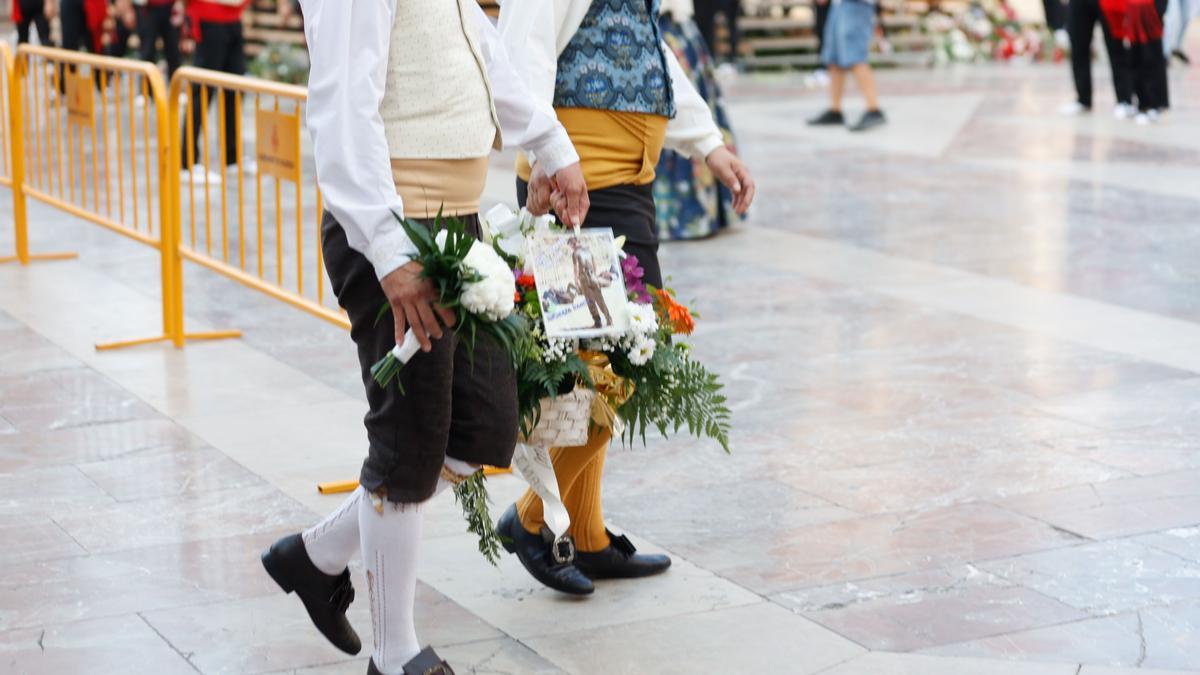 Búscate en el segundo día de Ofrenda por la calle Caballeros (entre las 17.00 y las 18.00 horas)