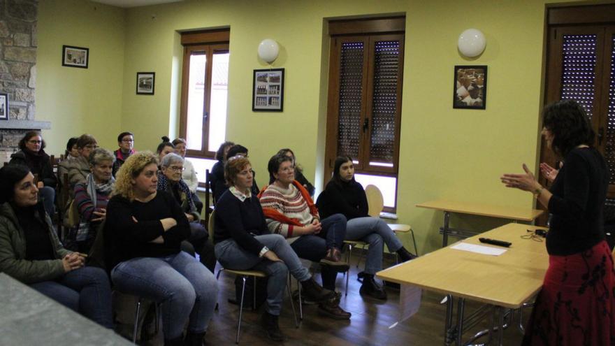 Jornada sobre salud mental celebrada en Rionegro del Puente. | A. S.