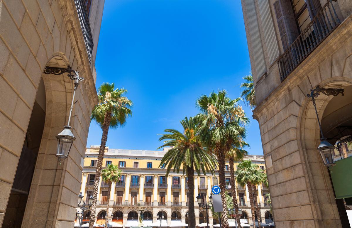 Plaza Real Reial en el centro de Barcelona