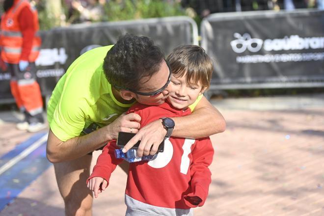 Las mejores fotos: Búscate en la galería de imágenes de la 39ª Media Maratón de Castelló