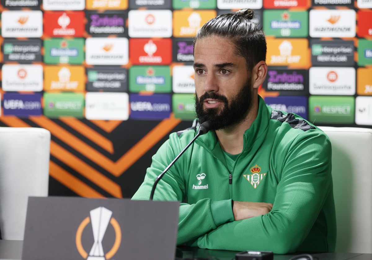 Isco: “Ojalá esta bonita relación acabe con grandes éxitos” Isco: “Ojalá esta bonita relación acabe con grandes éxitos”