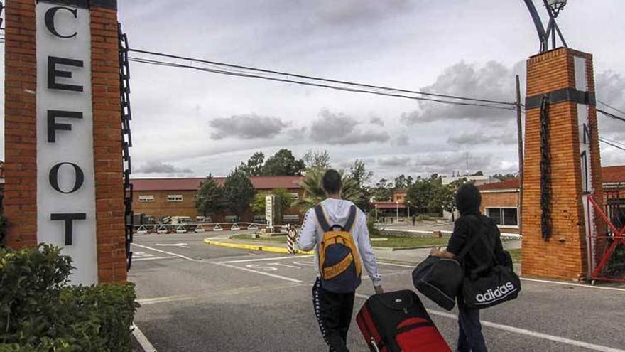 El Cefot de Cáceres recupera su principal función con la llegada de más de 600 alumnos