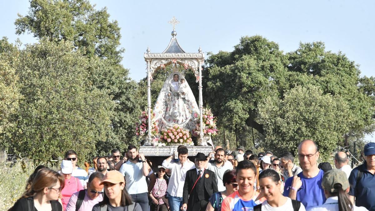 Un momento de la romería de la Virgen de Luna.