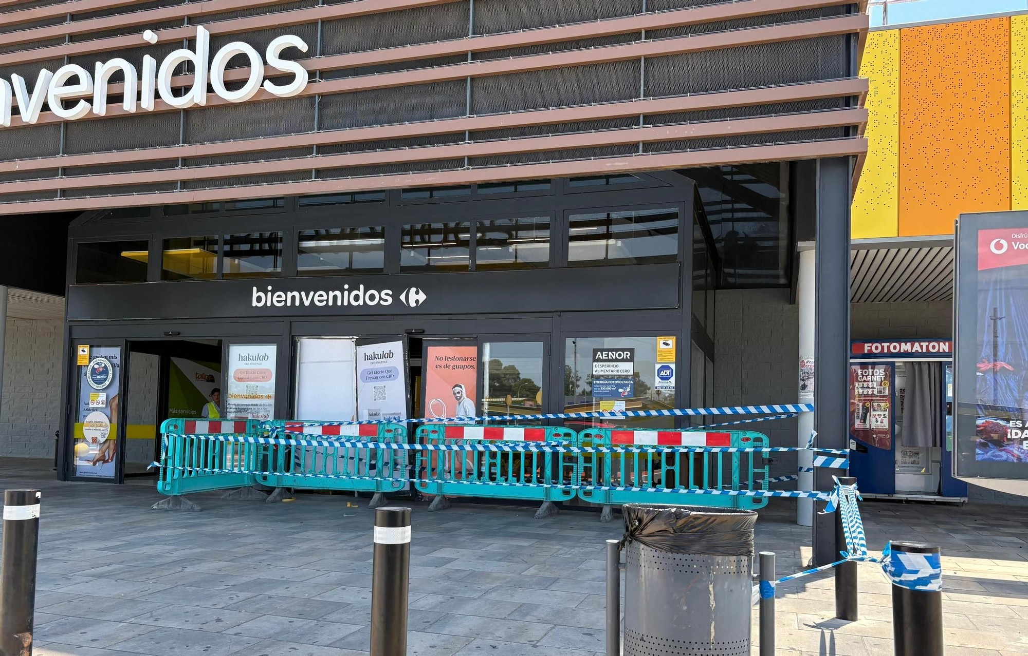 Roban en la joyería situada dentro del Carrefour de Sant Joan en Alicante