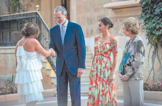 Recepción de los Reyes en Mallorca: Ibiza, producto local y joyas en una recepción variopinta
