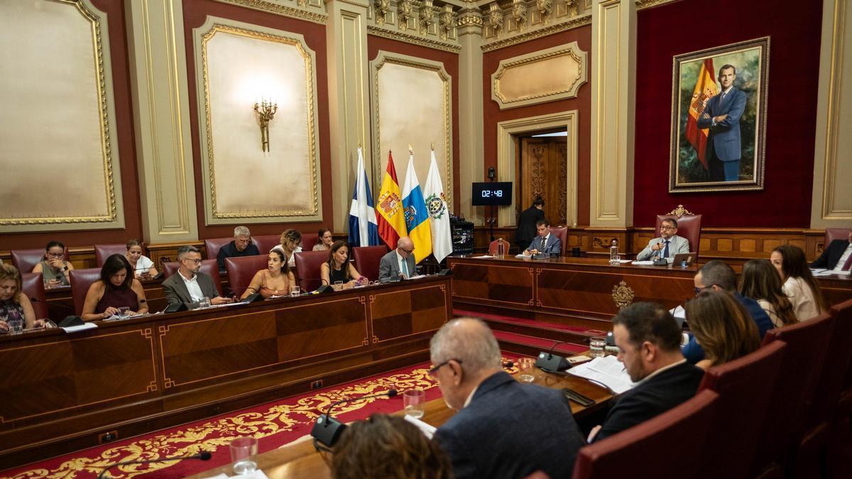 Pleno del ayuntamiento de Santa Cruz de Tenerife, en la sesión celebrada el pasado mes de julio.