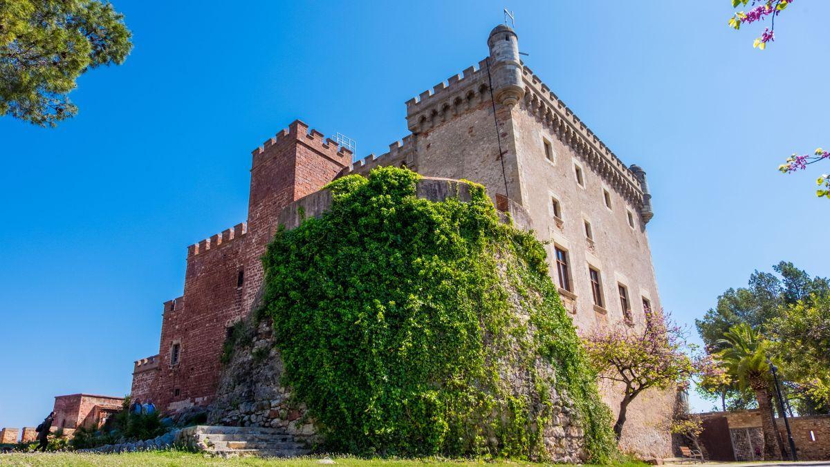 Aspecto exterior del Castell de Castelldefels.