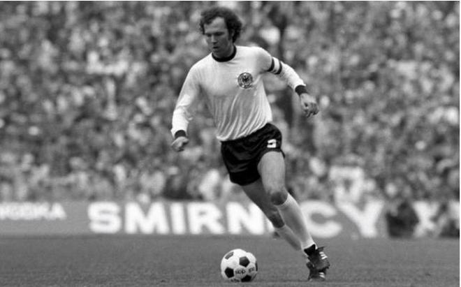Franz Beckenbauer (Alemania): Perdió la final de 1966 y ganó la de 1974