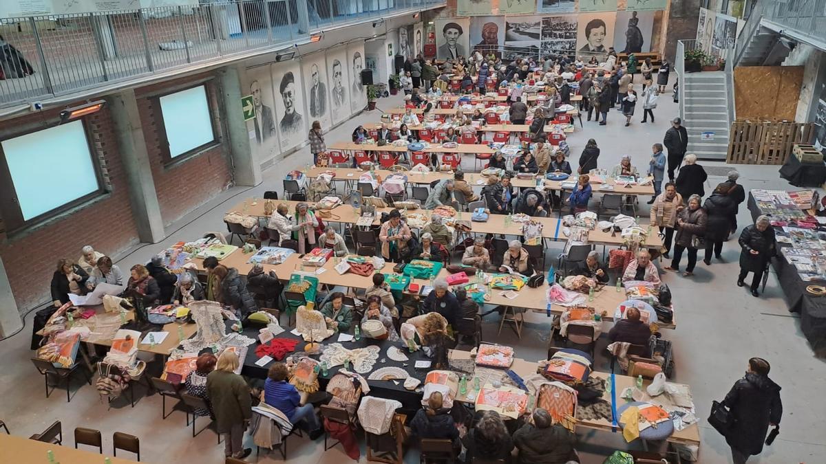 Interior de la antigua fábrica de Ortiz, lugar en el que hoy se entrega el premio a la "Mujer rural del año"