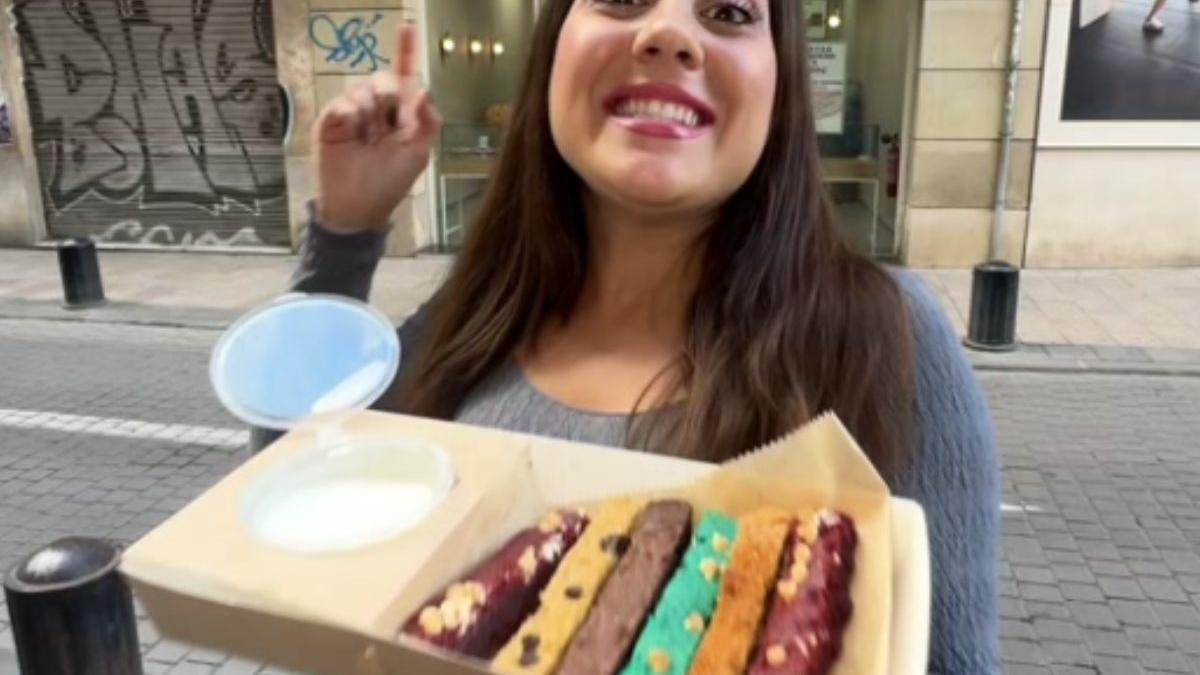 Galletas de colores que parecen patatas fritas el último grito repostero que llega a Murcia