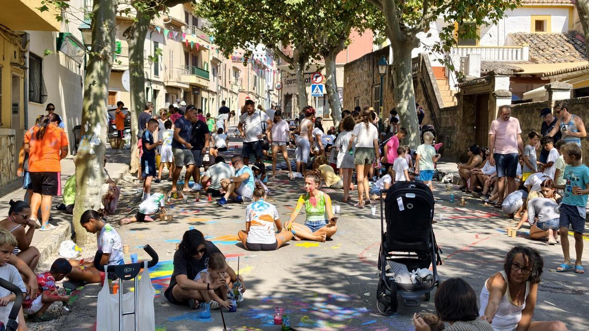FOTOS | Las calles de Alaró se llenan de creación y color