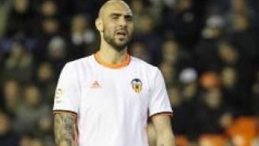 Zaza y Carlos Soler se ganan la condición de favoritos de Mestalla