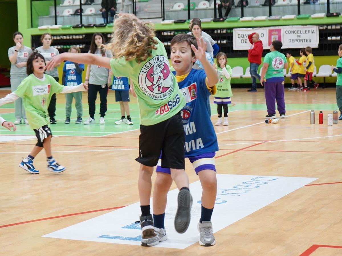 Uno de los partidos de la Liga Linco.