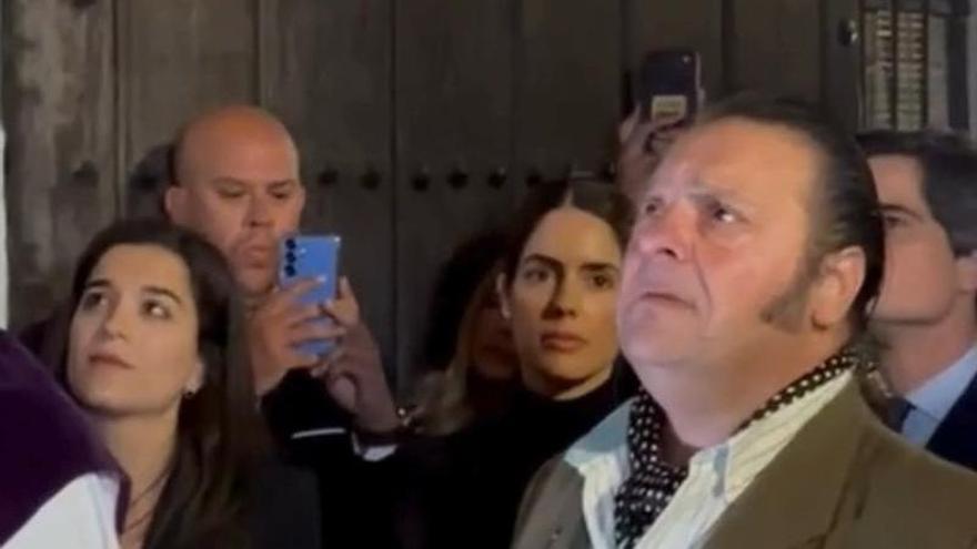 Vídeo | Tío Borrico le canta una saeta al Señor de la Salud junto a Cayetano Martínez de Irujo