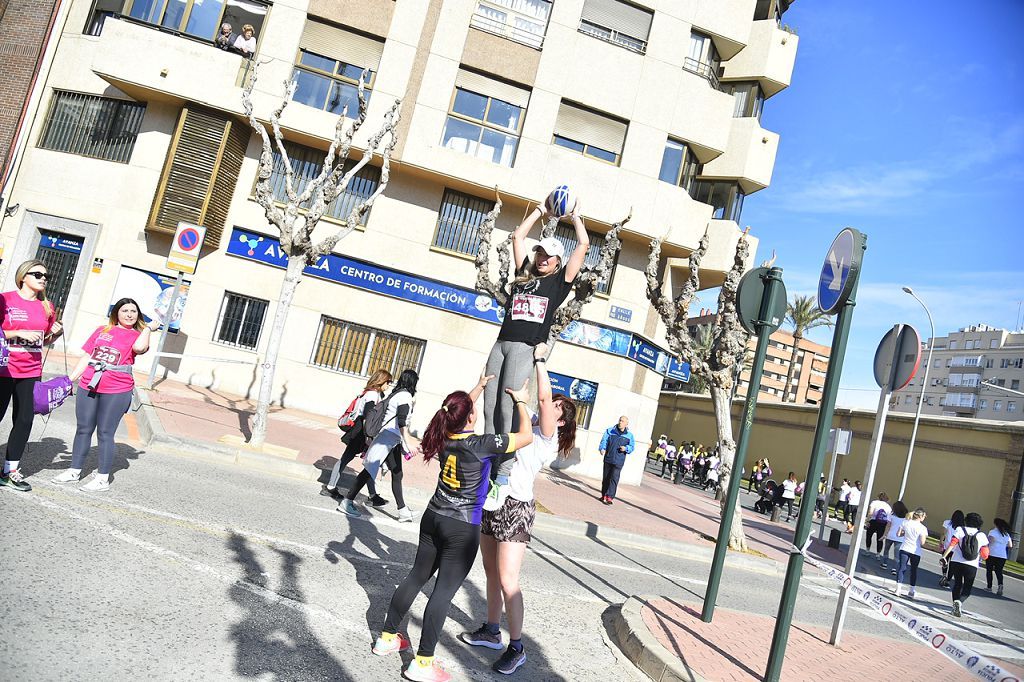 Carrera de la Mujer: recorrido por avenida de los Pinos, Juan Carlos I y Cárcel Vieja