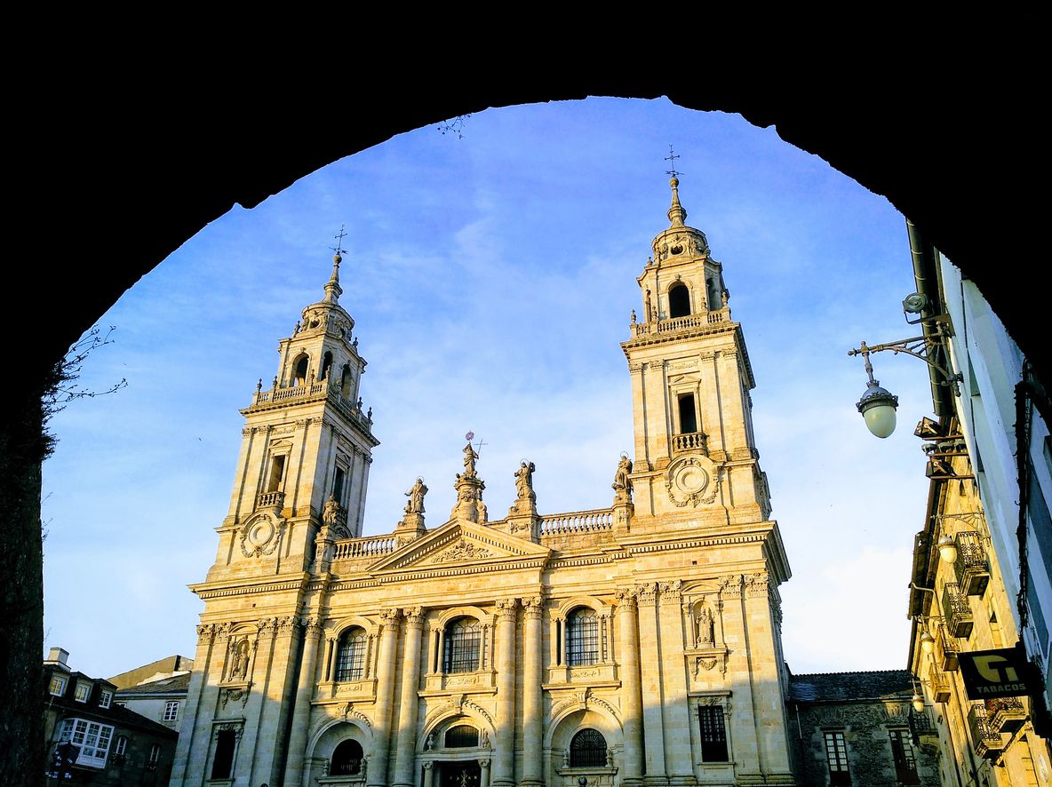 Lugo es un buen destino para soportar mejor las temperaturas estivales.