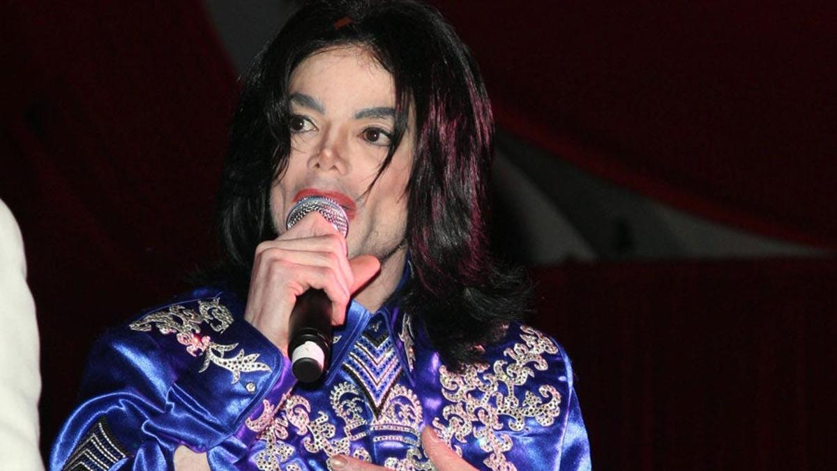 Michael Jackson, camuflado en un disfraz de parapléjico - Cuore