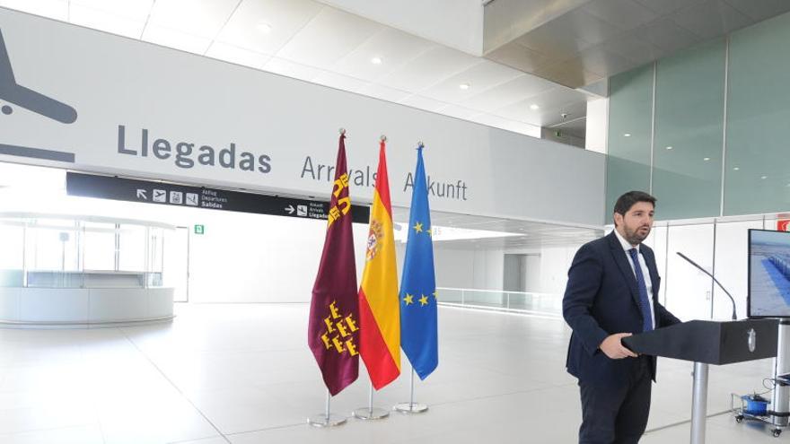 El Gobierno prevé que el Aeropuerto de Corvera &quot;creará mil puestos de trabajo&quot;