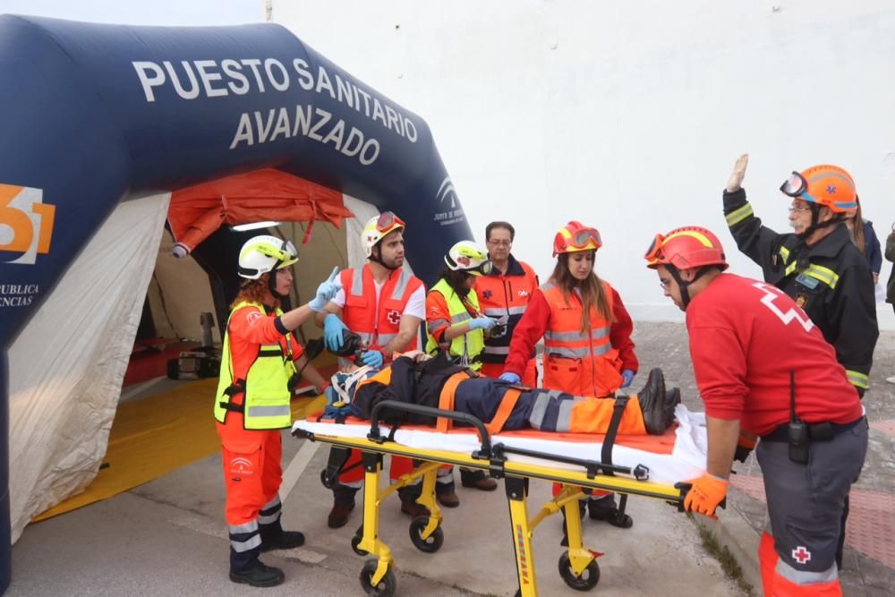 La maniobra simula una emergencia por sustancias peligrosas para poner a prueba los mecanismos de coordinación y respuesta de la Junta de Andalucía