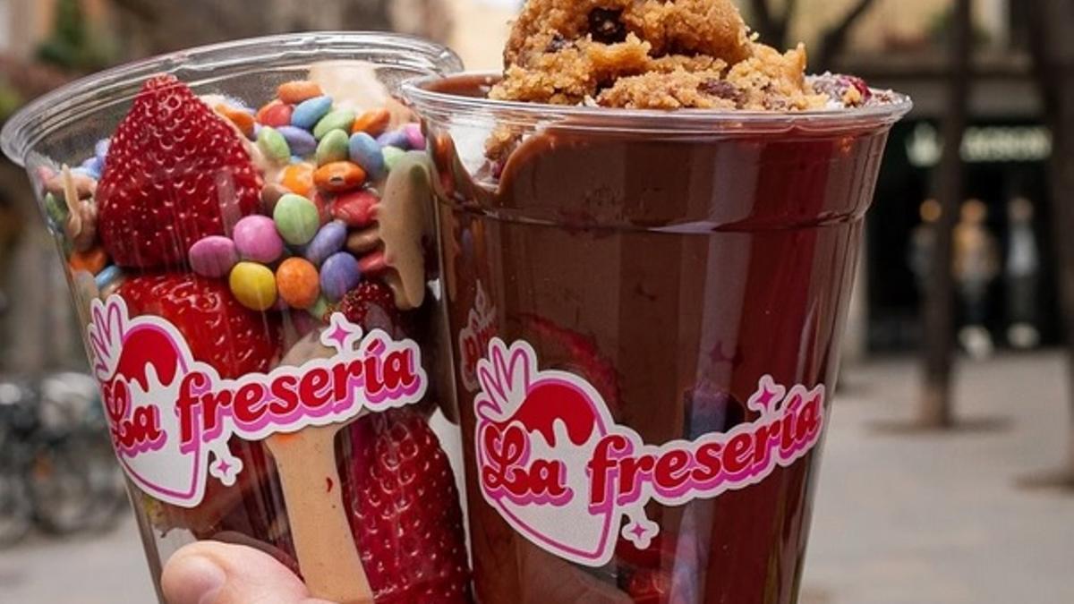 Pronto abrirá en Vigo un nuevo local de La Fresería, especializada en vasitos de fresas frescas con chocolate y todo tipo de toppings