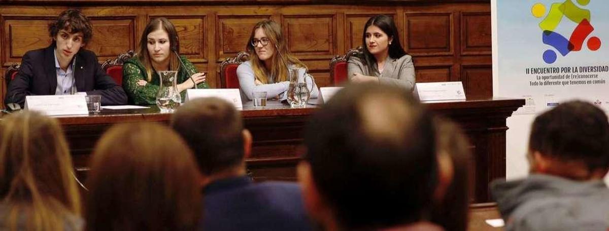 Universitarios muy capaces