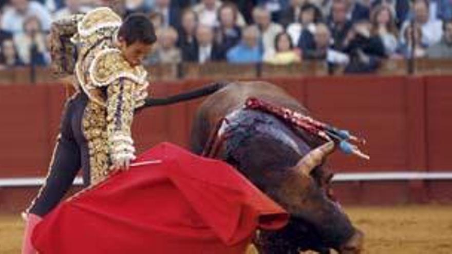 Manzanares se asegura la Puerta Grande en Barcelona