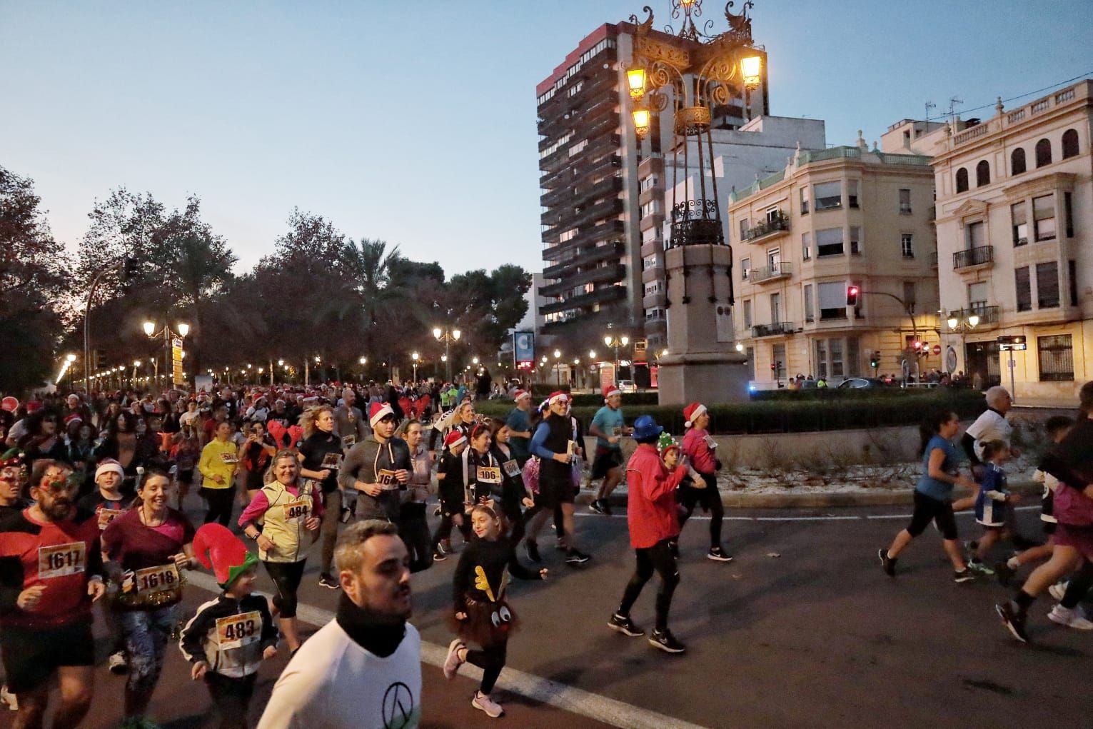 Galería | Castelló despide el año corriendo la San Silvestre: ¡busca tu foto!