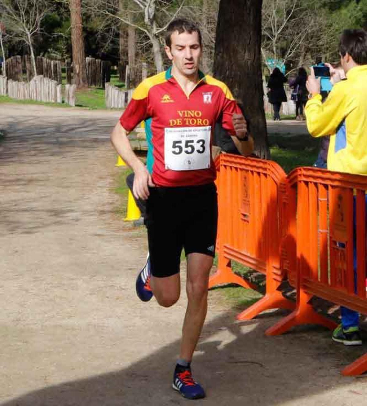 González Zarza domina el Cross de Invierno