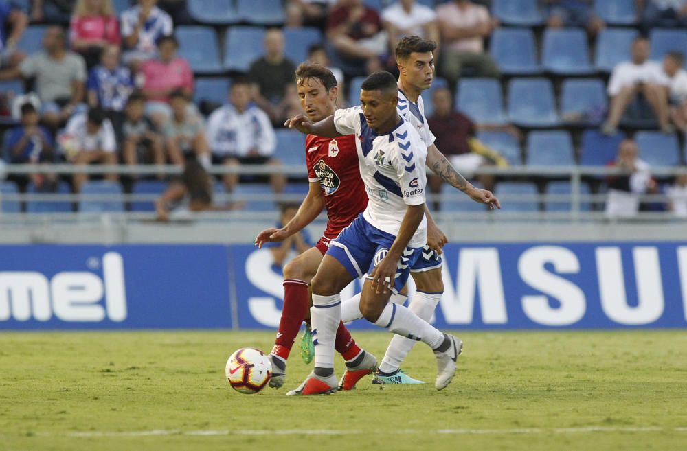 El Dépor logra un empate en Tenerife