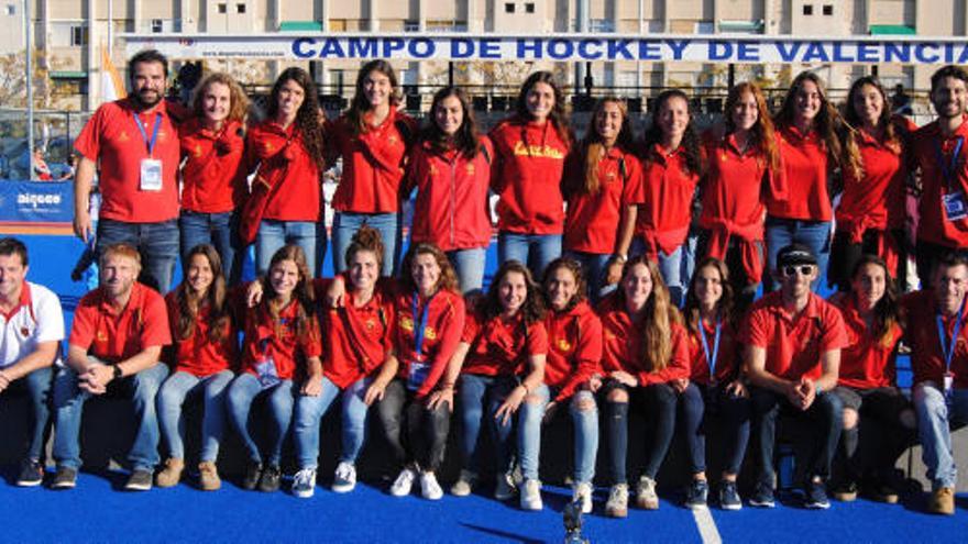 La selección española femenina se lleva el International Tournament