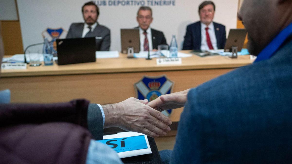 Dos vías para romper con Garrido antes de febrero
