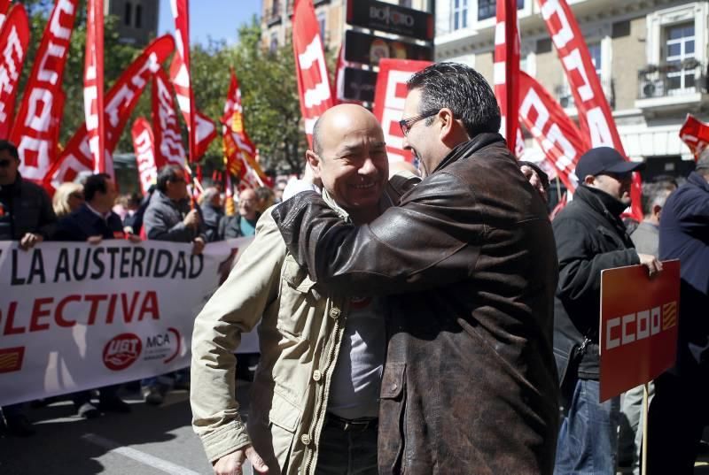 Escenas del Día del Trabajador en Zaragoza