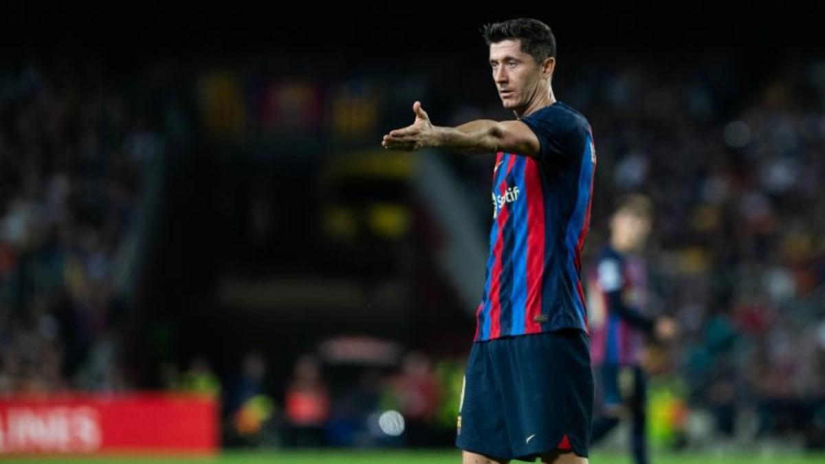 Lewandowski en un partido con el Barça