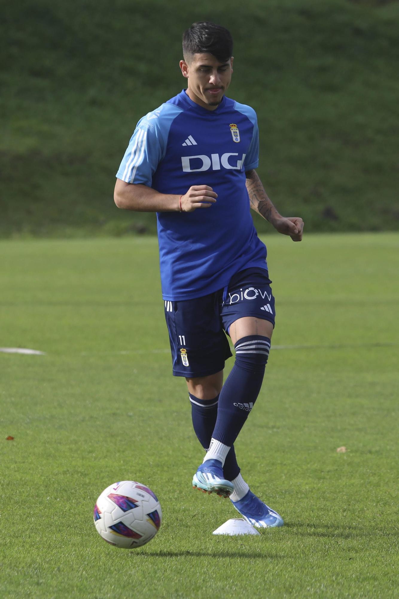 EN IMÁGENES: el entrenamiento del Oviedo