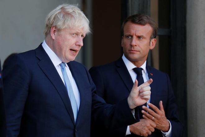 8.johnson-macron.jpg