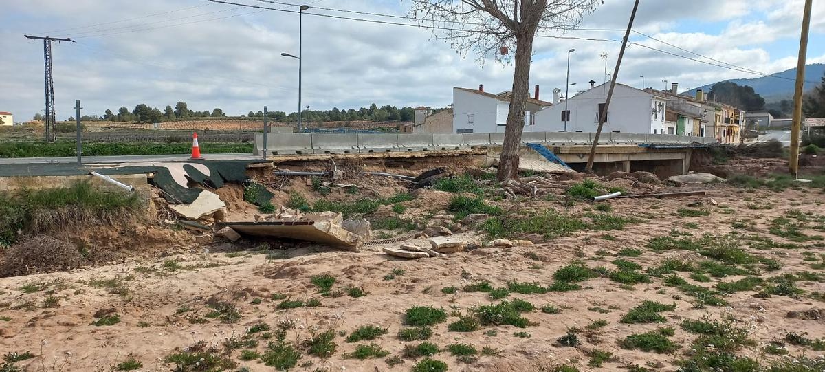 Adecuación del Magro en el tramo que discurre por la pedanía de La Torre de Utiel.
