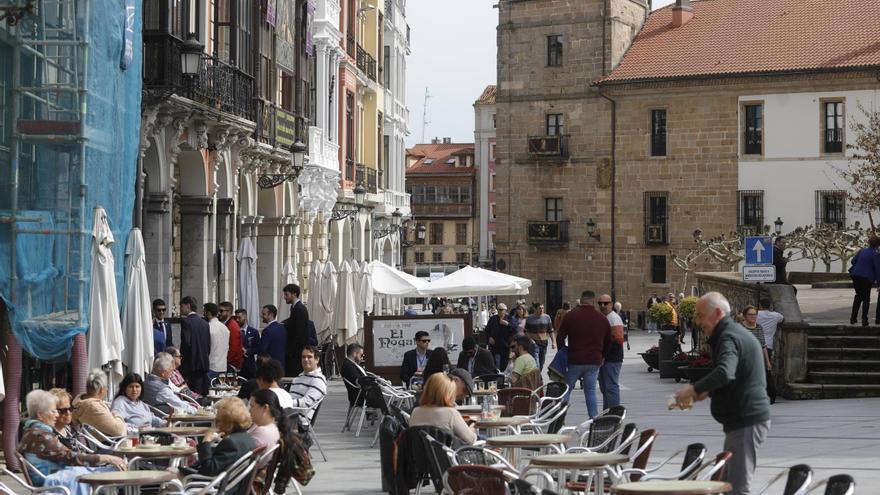 El sector turístico se prepara para una Semana Santa con el cartel de &quot;completo&quot; en la comarca avilesina