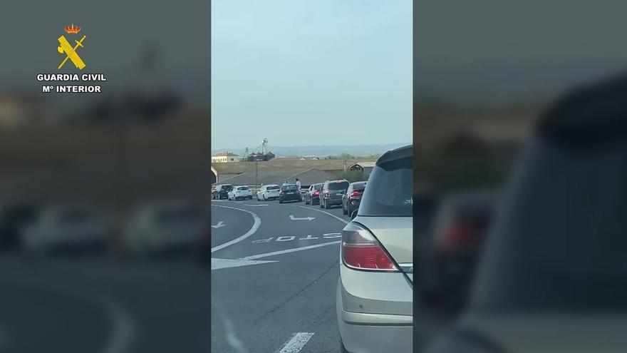 Interceptado en Castelló cuando conducía con dos ocupantes del coche sentados en las ventanillas