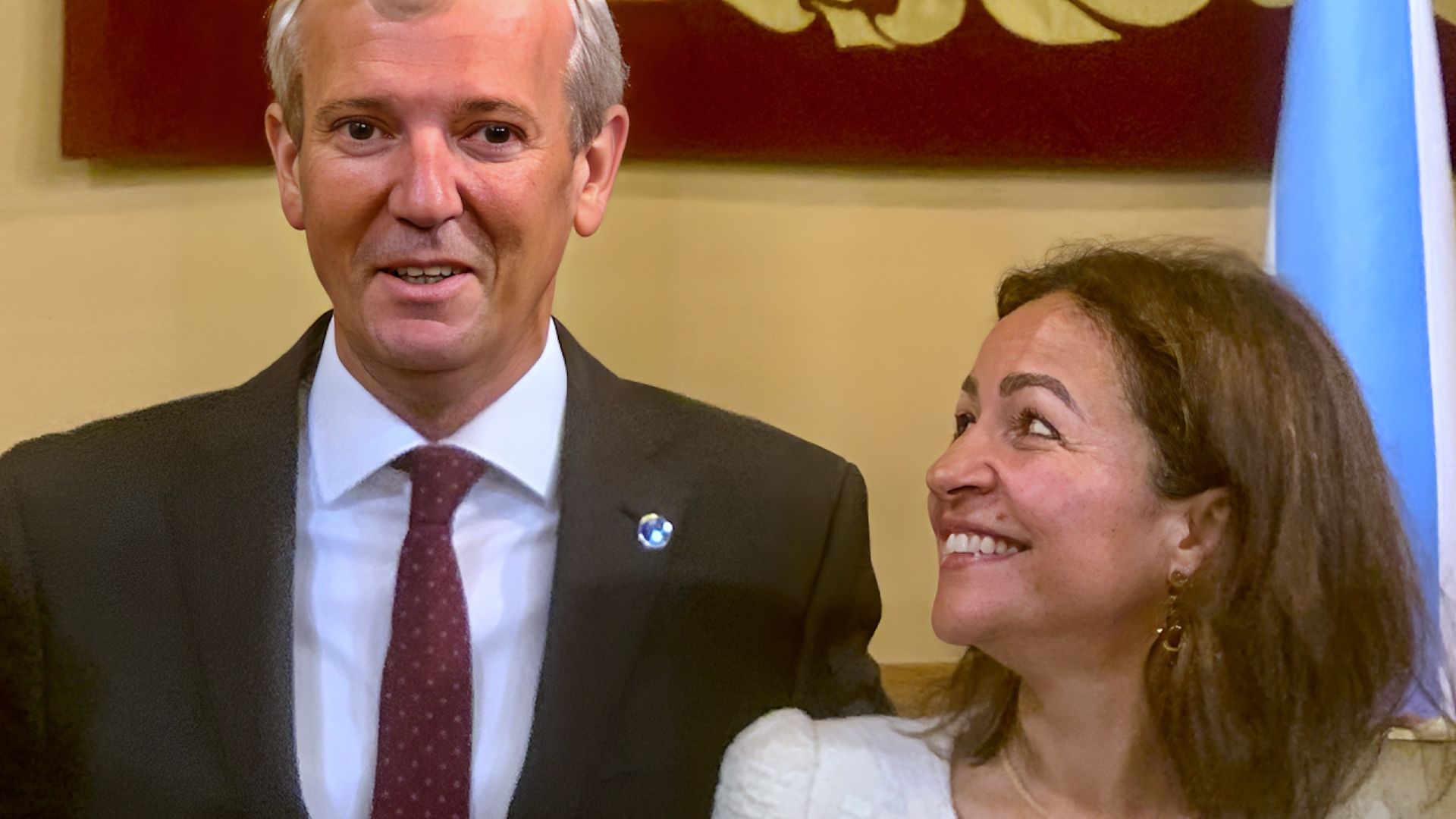 Alfonso Rueda, presidente da Xunta, con Marta Villares, consellerira do Mar