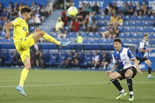 El Granada desciende a Segunda con un cruel penalti fallado por Jorge Molina mientras el Cádiz y el Mallorca se salvan