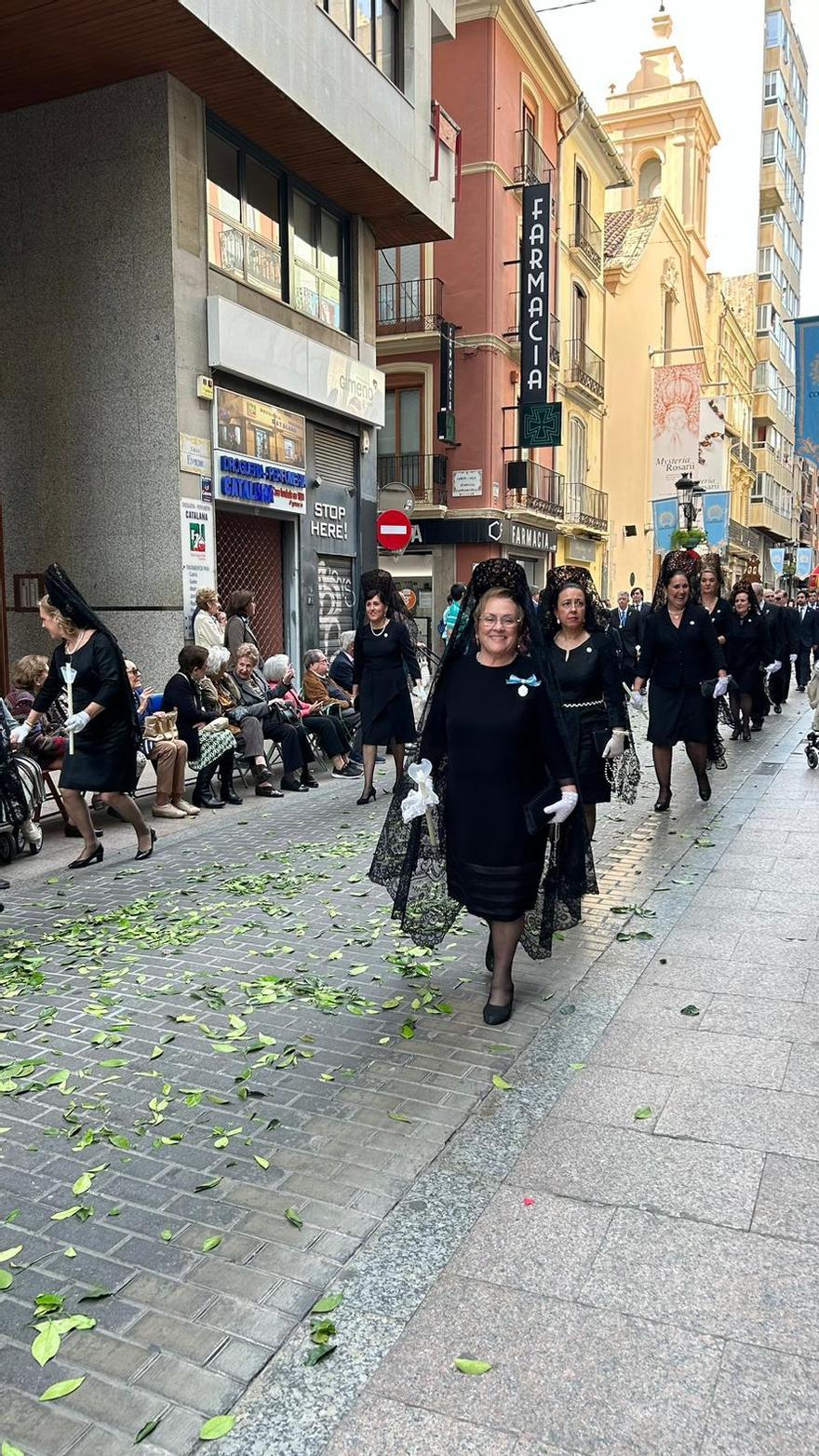 La Lledonera regresa a la basílica en una última procesión